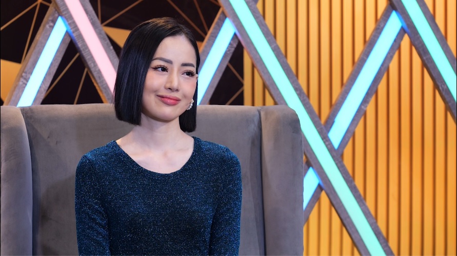 nguyen-kieu-oanh-tung-suy-sup-va-tu-ti-ve-chieu-cao-khiem-ton-tgnguoinoitieng2