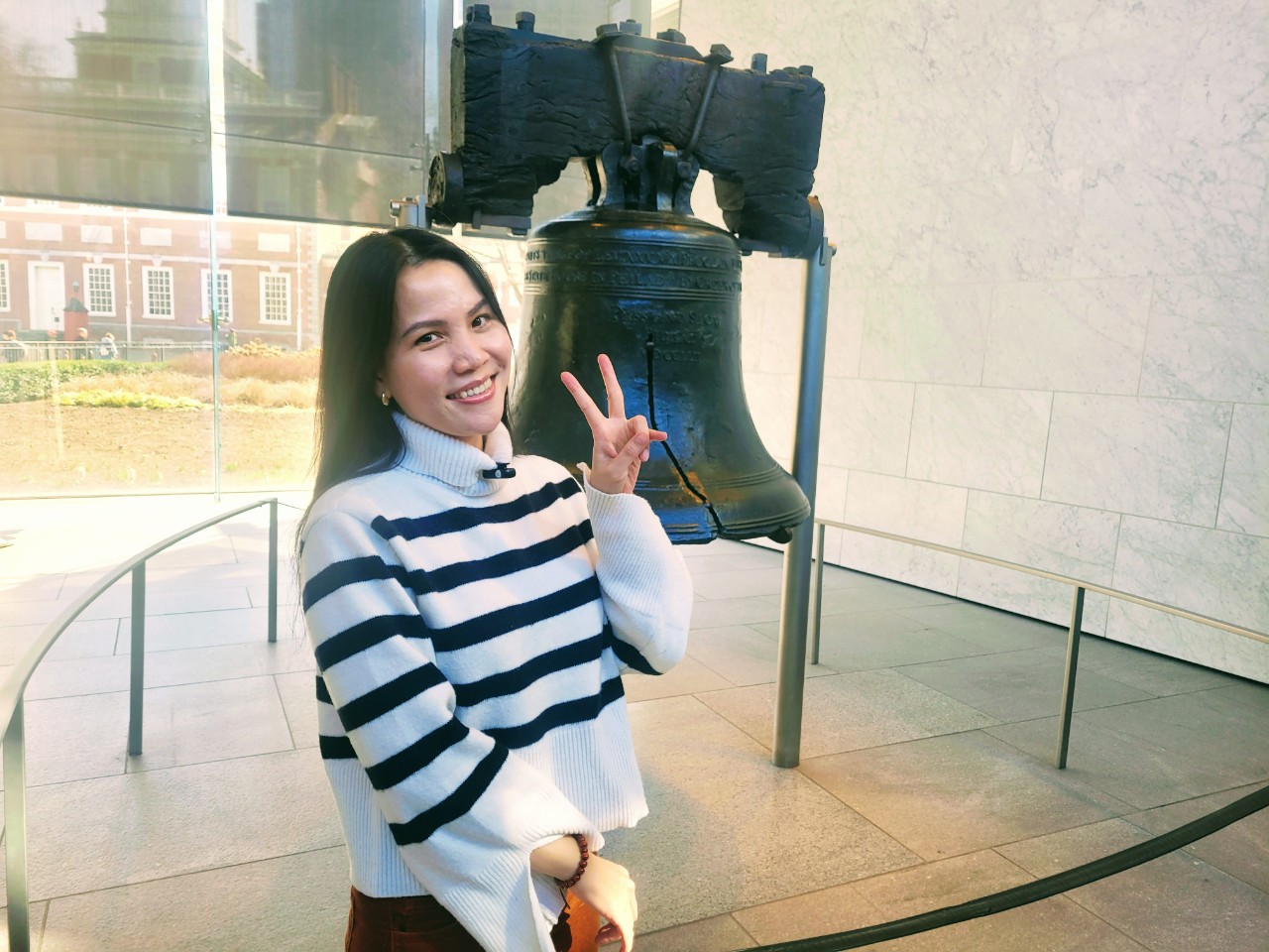 Nghệ sĩ Trúc Thy bay sang Mỹ chia sẻ về dự án Mẹ Thiên Nhiên