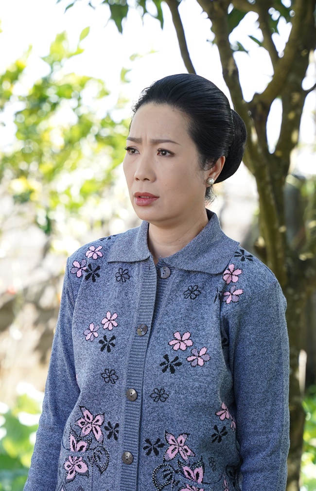 TRINH-KIM-CHI-MAT-NGOT-TUA-KHOI-SUONG-TGNGUOINOITIENG 19