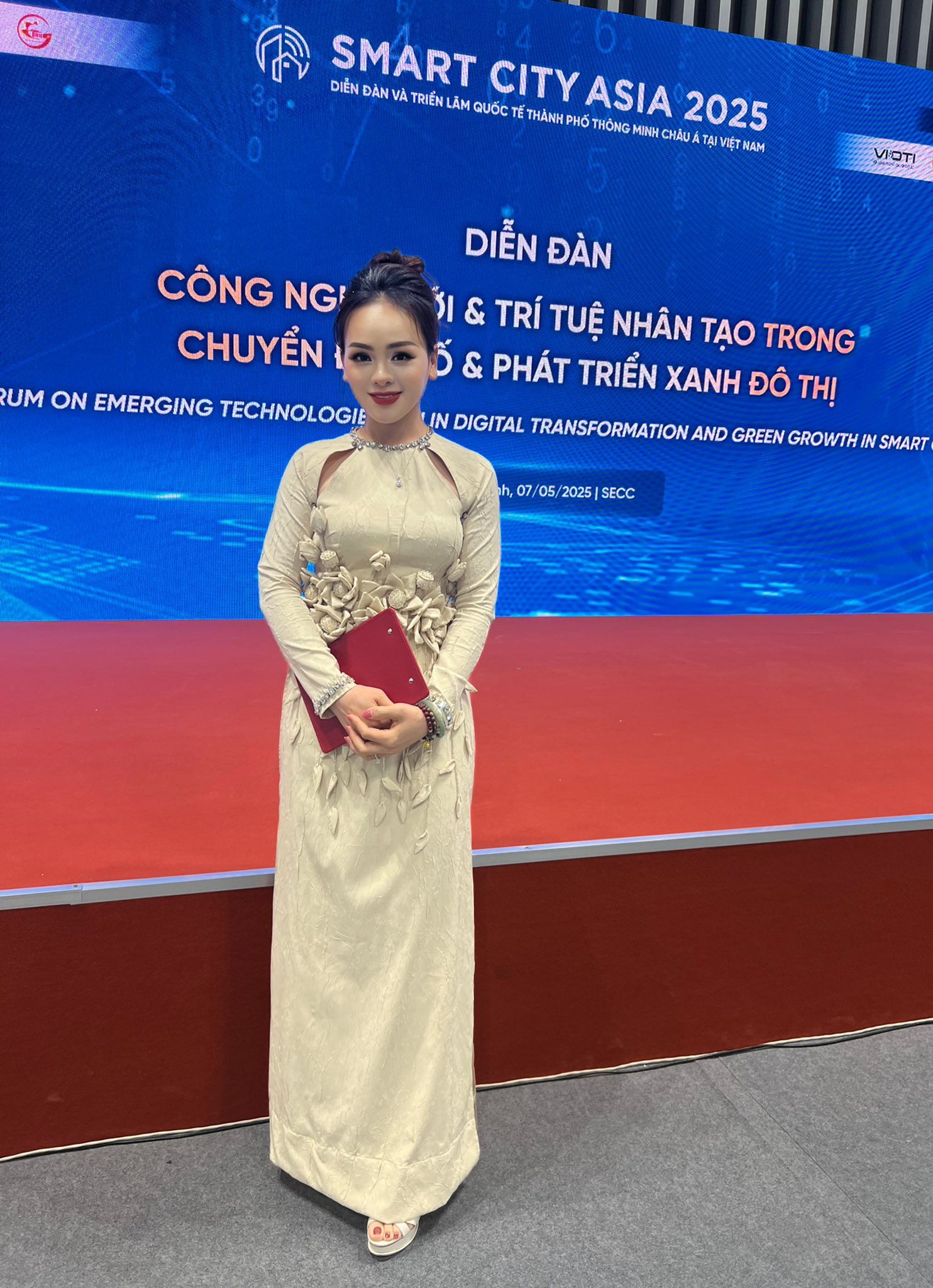 minh-anh-academy-nha-tai-tro-bong-hong quyen-luc3