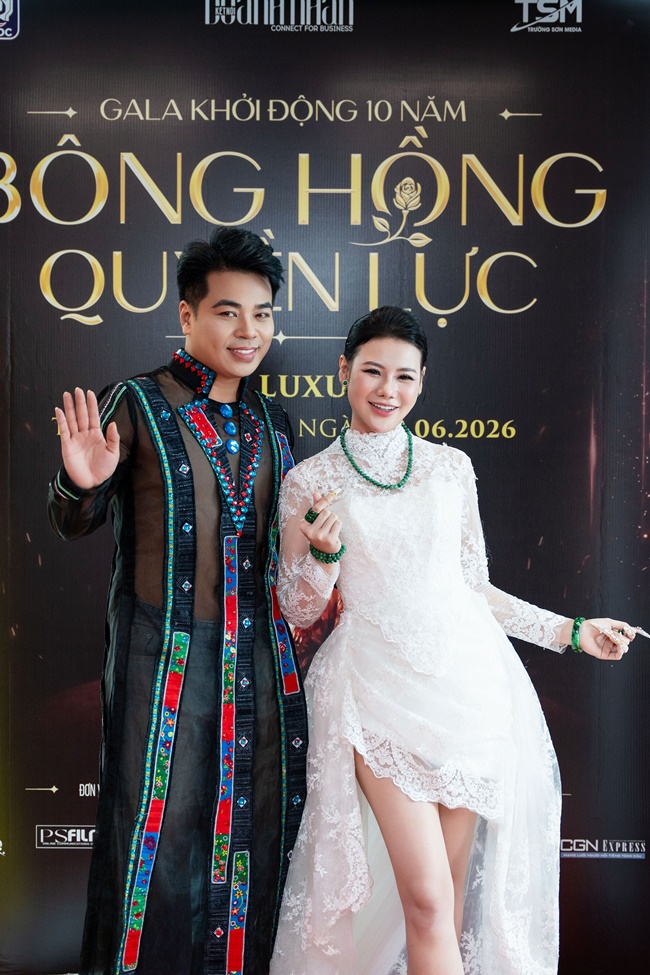 gala-10-nam-bong-hong-quyen-luc-2026 37