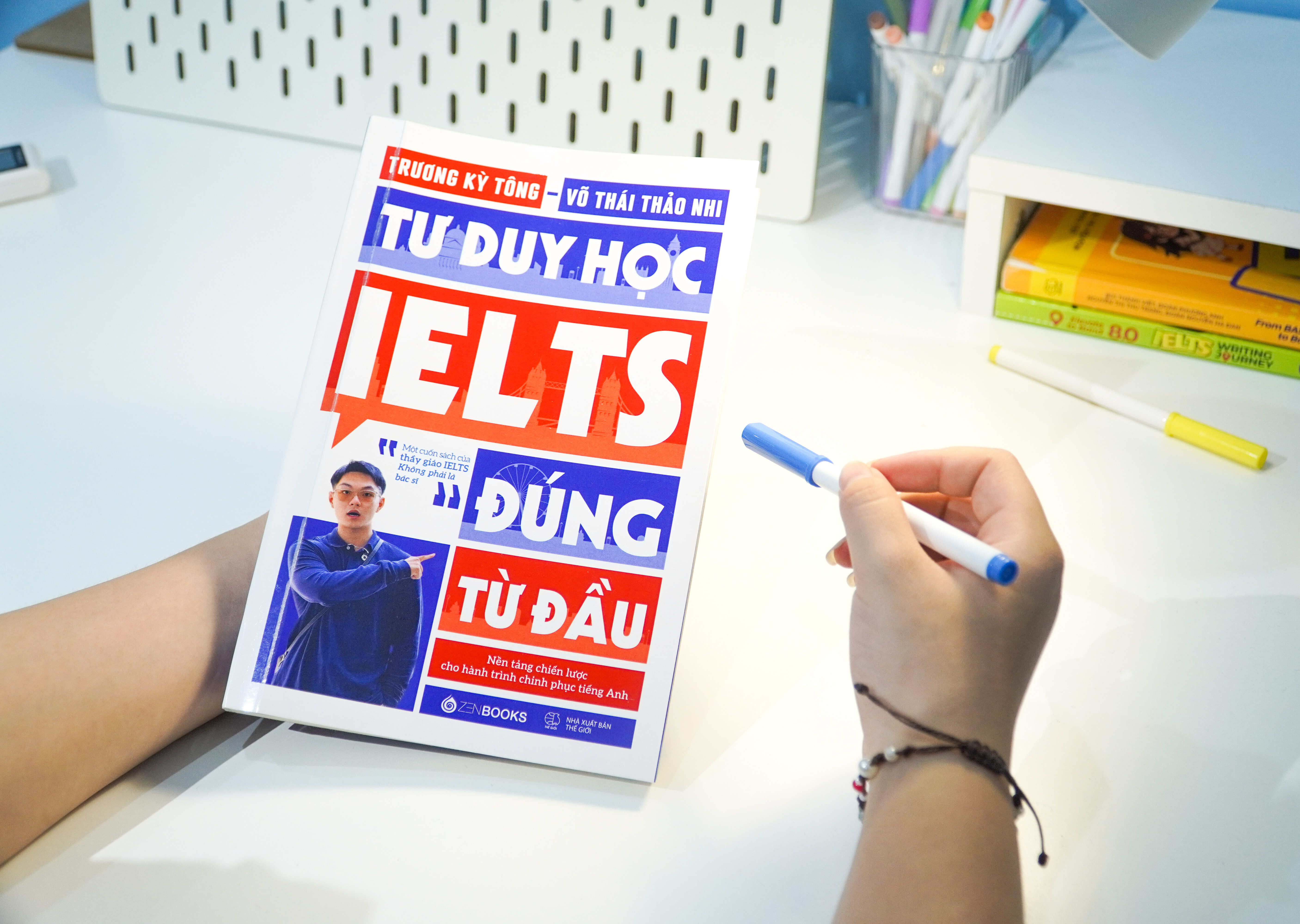 Khám phá “tư duy học IELTS đúng từ đầu” của bạn trẻ 2k4: Từ chật vật với Tiếng Anh đến IELTS 8.5
