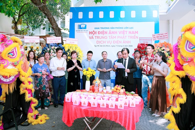 Quach-Beem-DUONG-VE 22