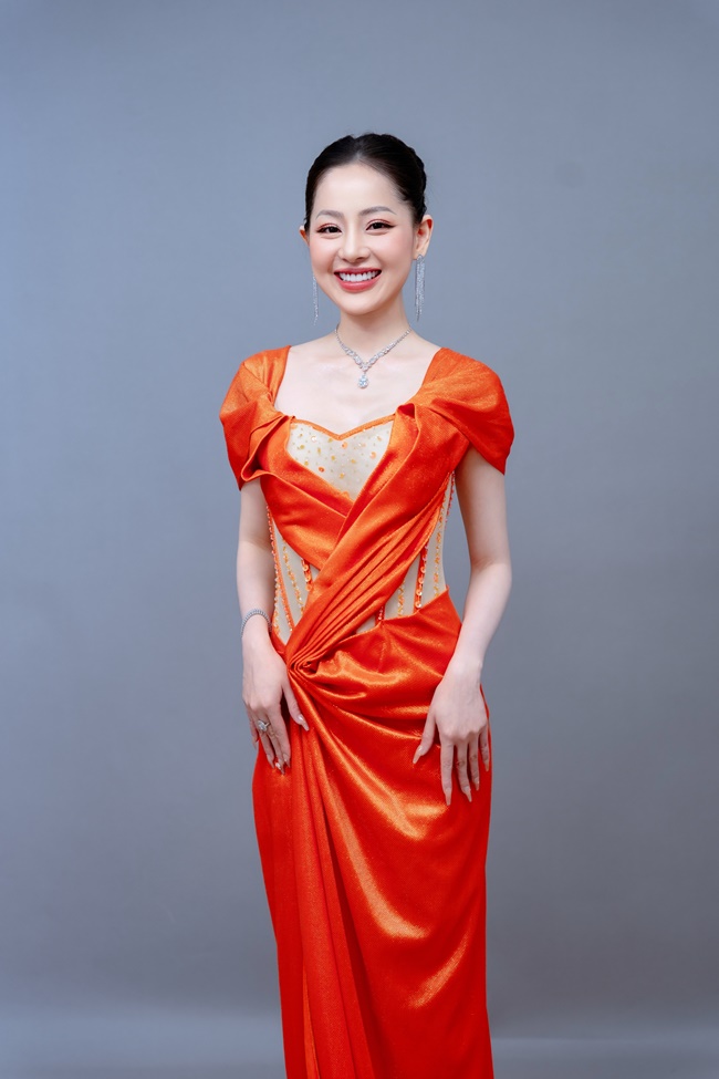 MC MINH NGOC1